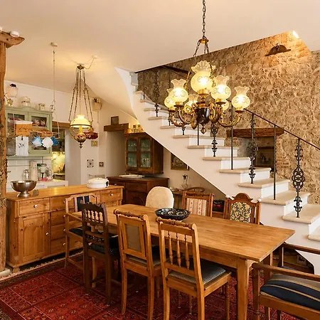 Semesterbostad Awesome In With Private Swimming Pool, Be Inside Or Outside Vižinada