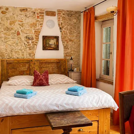 Awesome In With Private Swimming Pool, Be Inside Or Outside Semesterbostad Vižinada