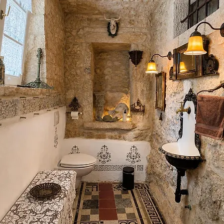 Awesome In With Private Swimming Pool, Be Inside Or Outside * Vižinada
